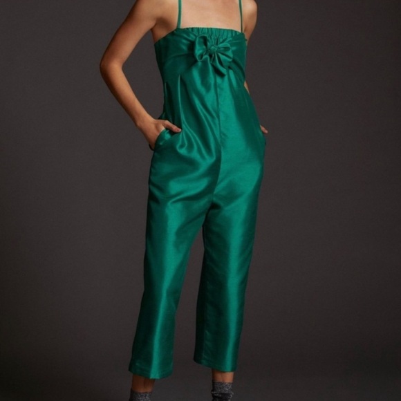 ✨NWT✨Hutch Elegant Green Bow Tie Front Jumpsuit Size Medium - Picture 1 of 9